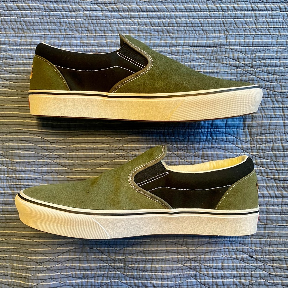 New In Box! Vans dark green/black suede slip ons